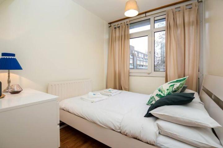 Cosy Room With Smart Tv In Central Londra Exterior foto
